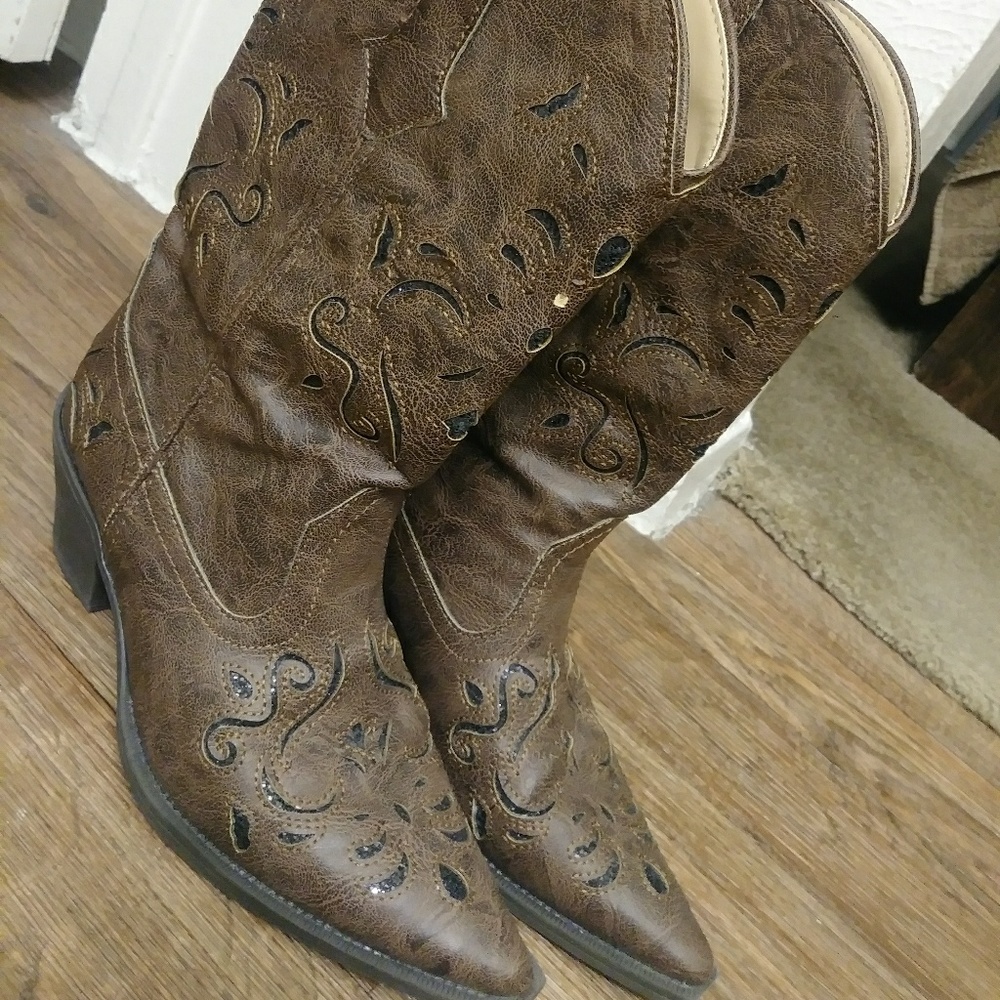 Women's Boots barely worn